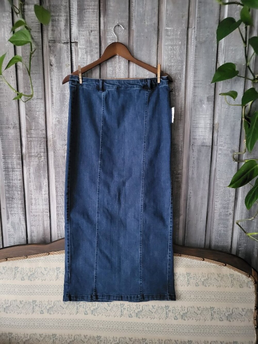 BELLE VERE Denim Maxi Skirt Stretch Blue Medium NWT